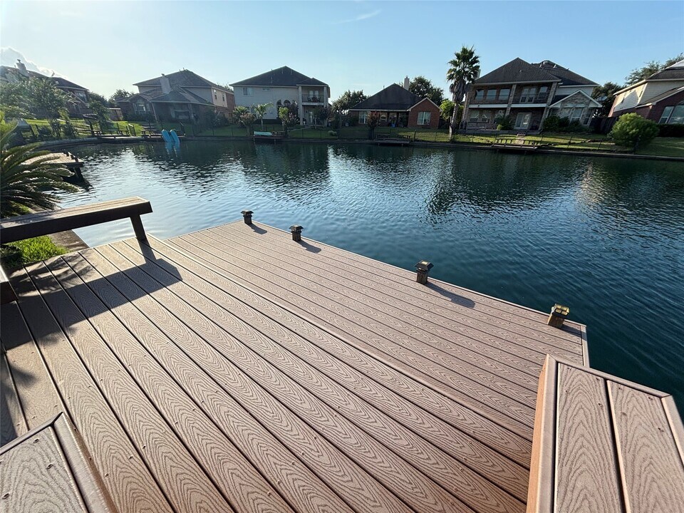 3726 Golden Shores Dr in Missouri City, TX - Building Photo