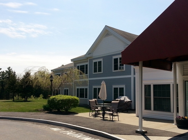 Rocky Coast House in Thomaston, ME - Building Photo