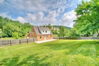 797 Highland Ave in Covington, KY - Foto de edificio - Building Photo