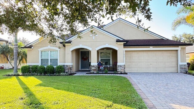 676 Seneca Trail in St. Cloud, FL - Building Photo - Building Photo