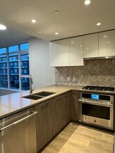 8570 Rivergrass Dr in Vancouver, BC - Building Photo - Building Photo