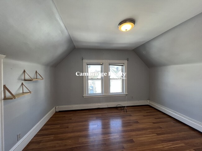 45 Gardena St, Unit 3