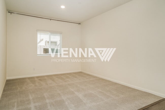 3024 Welton Cir in Roseville, CA - Building Photo - Building Photo