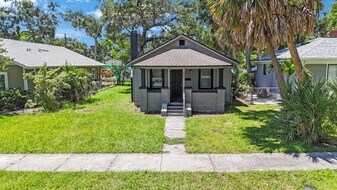 940 23rd Ave S in St. Petersburg, FL - Building Photo