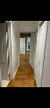 1152 Queen St E in Toronto, ON - Building Photo - Building Photo
