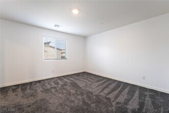 12743 Epperly St in Las Vegas, NV - Building Photo - Building Photo