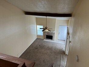 12244 Bob White Dr in Houston, TX - Foto de edificio - Building Photo