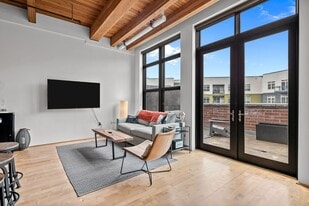 2955 Inca St in Denver, CO - Building Photo
