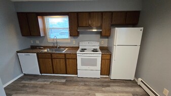 7431 West Blvd in Youngstown, OH - Building Photo