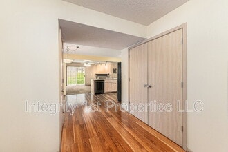 4448 NE 83rd Terrace in Kansas City, MO - Building Photo - Building Photo