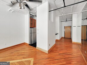 120 Ralph McGill Blvd NE in Atlanta, GA - Building Photo - Building Photo