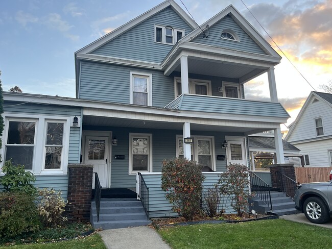 349 Mohawk Ave, Unit 1