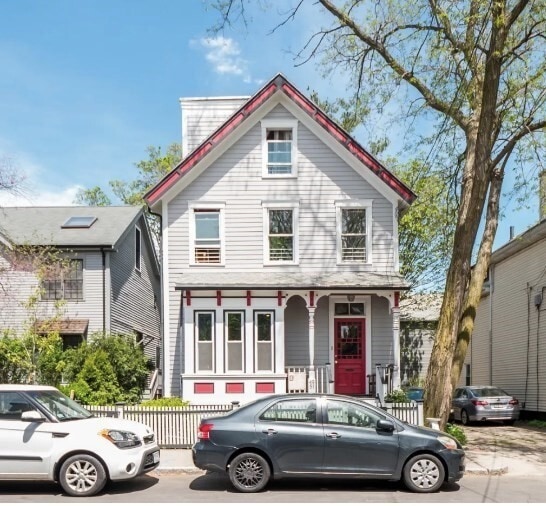 property at 49 Lincoln St