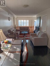 7360-7360 Zinnia Pl in Mississauga, ON - Building Photo - Building Photo
