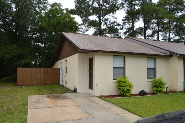 2703 Hidden Village Dr