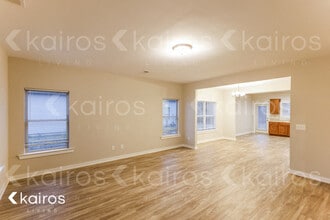 611 White Oak Cir in Lincoln, AL - Foto de edificio - Building Photo