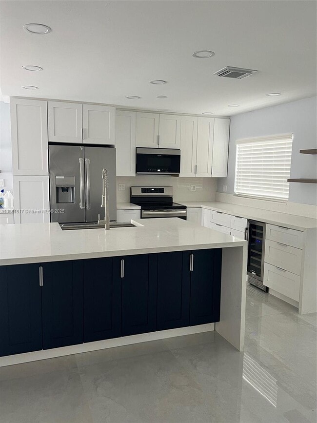 13439 SW 8th Ln in Miami, FL - Building Photo - Building Photo