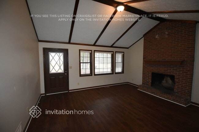 2160 Flowery Branch Rd in Buford, GA - Building Photo - Building Photo