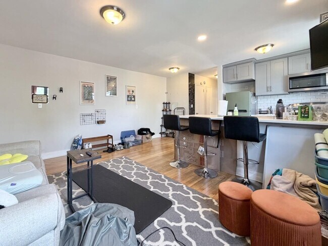 165 Vroom St in Jersey City, NJ - Building Photo - Building Photo