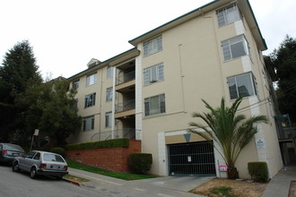 Lenox Properties in Oakland, CA - Building Photo - Building Photo