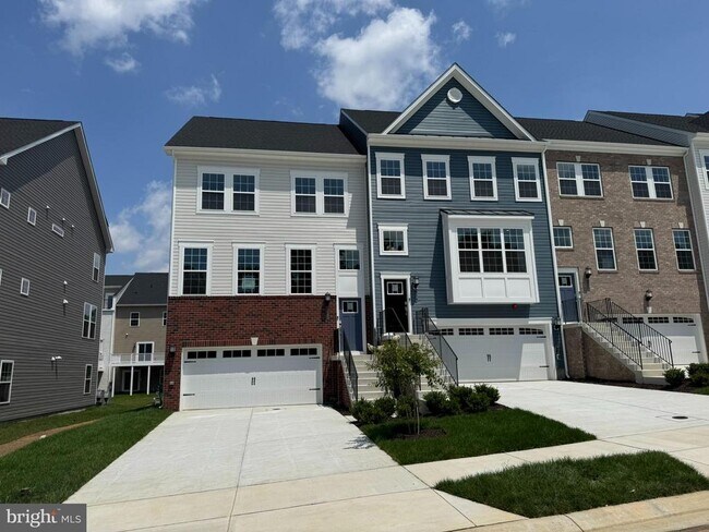 1892 Ritter Dr in Woodlawn, MD - Building Photo - Building Photo