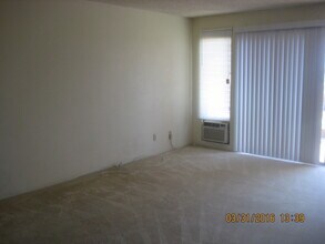 98-945-945 Moanalua Rd in Aiea, HI - Building Photo - Building Photo