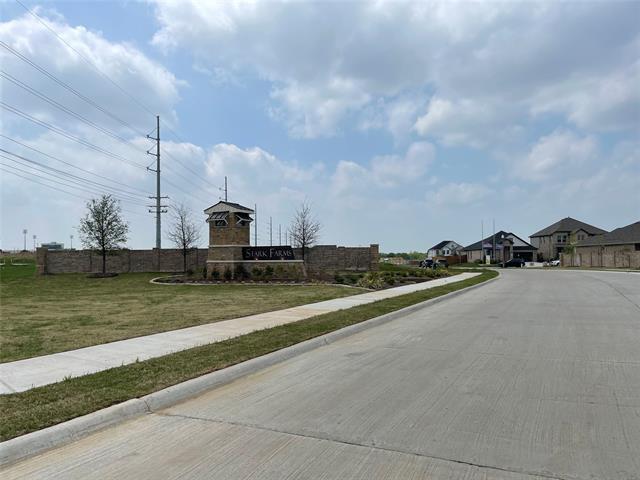 5005 Vly Frg Dr in Denton, TX - Building Photo