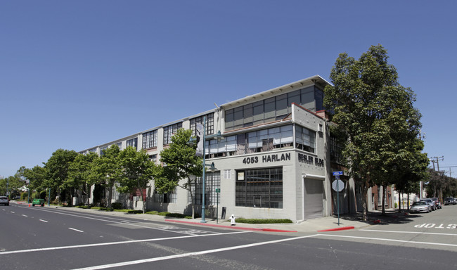 Besler Building in Emeryville, CA - Building Photo - Building Photo