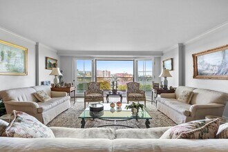 180 Beacon St in Boston, MA - Building Photo - Building Photo