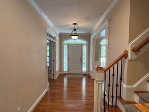 107 Buckhurst Dr in Cary, NC - Foto de edificio - Building Photo