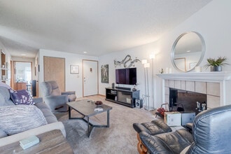 Alameda West Apartments in Fircrest, WA - Building Photo - Interior Photo