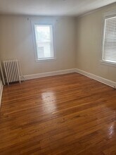 32 Robin Rd in West Hartford, CT - Building Photo - Building Photo