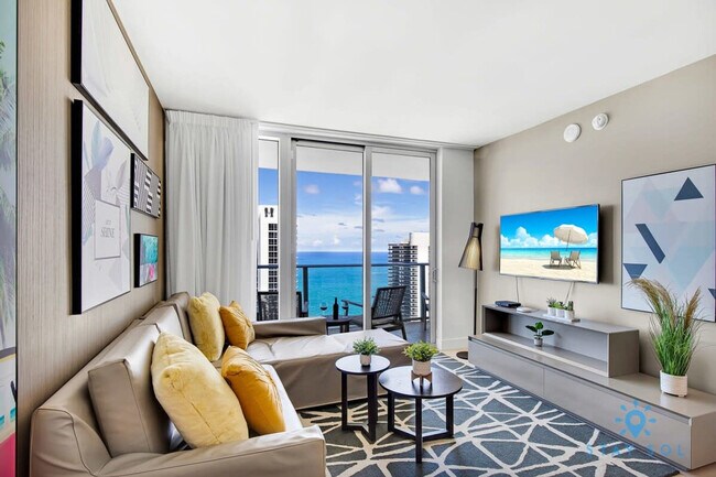 4010 S Ocean Dr in Hollywood, FL - Building Photo - Building Photo