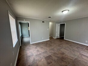 1722 Northfield Dr in Southaven, MS - Foto de edificio - Building Photo