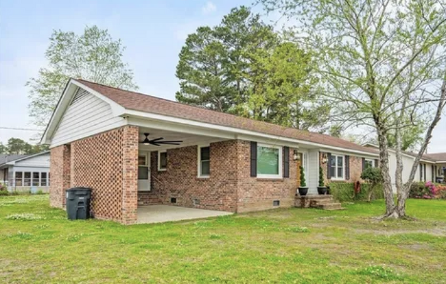 property at 1007 Highland Dr