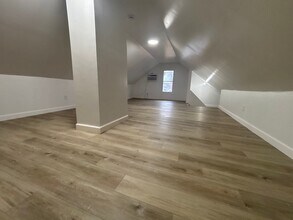 3593 E 74th St in Cleveland, OH - Building Photo - Building Photo