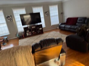 20925 Cheyenne Ter in Sterling, VA - Building Photo - Building Photo