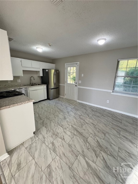 property at 1381 Coalition Cir