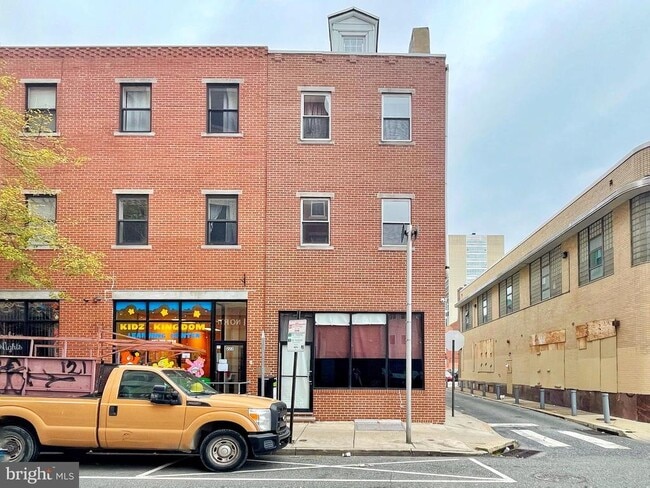 property at 224 N 13th St