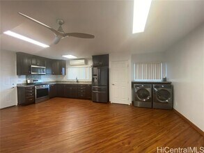 1316 Ala Kika Pl in Honolulu, HI - Building Photo - Building Photo