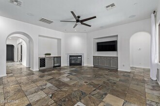 18417 N 94th Pl in Scottsdale, AZ - Building Photo - Building Photo