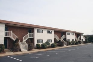 Hickory Square Apartments