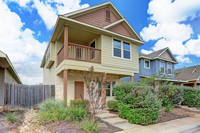 4616 Esper Ln in Austin, TX - Foto de edificio - Building Photo