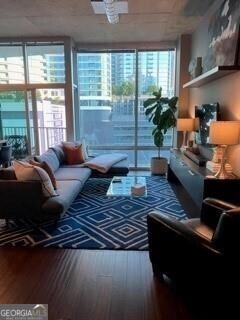 923 Peachtree St NE in Atlanta, GA - Building Photo - Building Photo