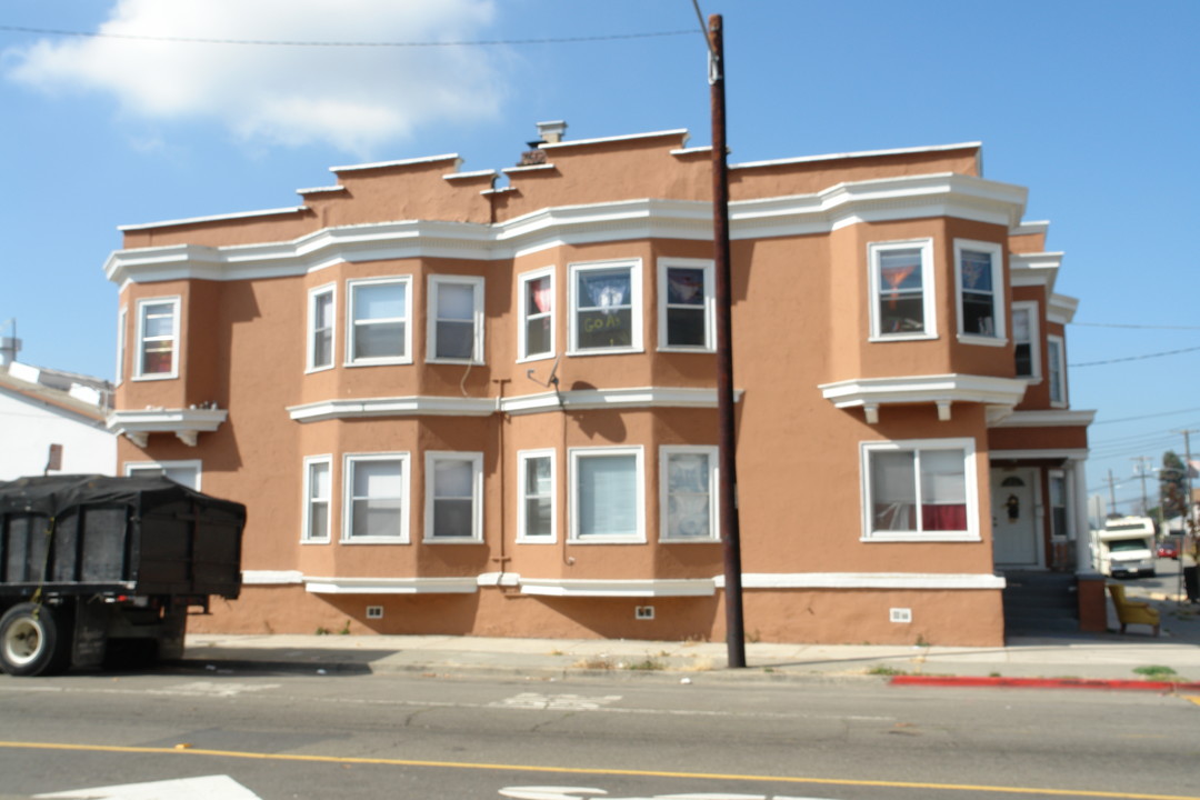 2845-2851 West St in Oakland, CA - Foto de edificio