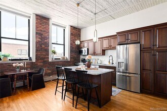 2261 Blake St in Denver, CO - Building Photo - Building Photo