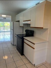 12501 SW 14th St, Unit 315R in Pembroke Pines, FL - Foto de edificio - Building Photo