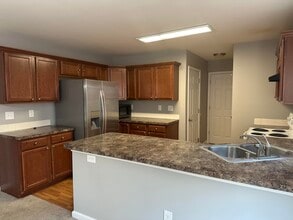 2512 Rockaway Pl in Lexington, KY - Building Photo - Building Photo