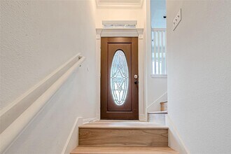 2150 Stacy Knoll in Houston, TX - Building Photo - Building Photo