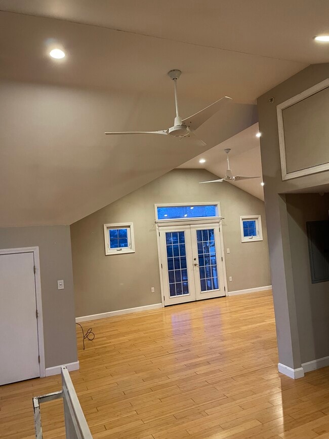 property at 21 Kittredge Ave